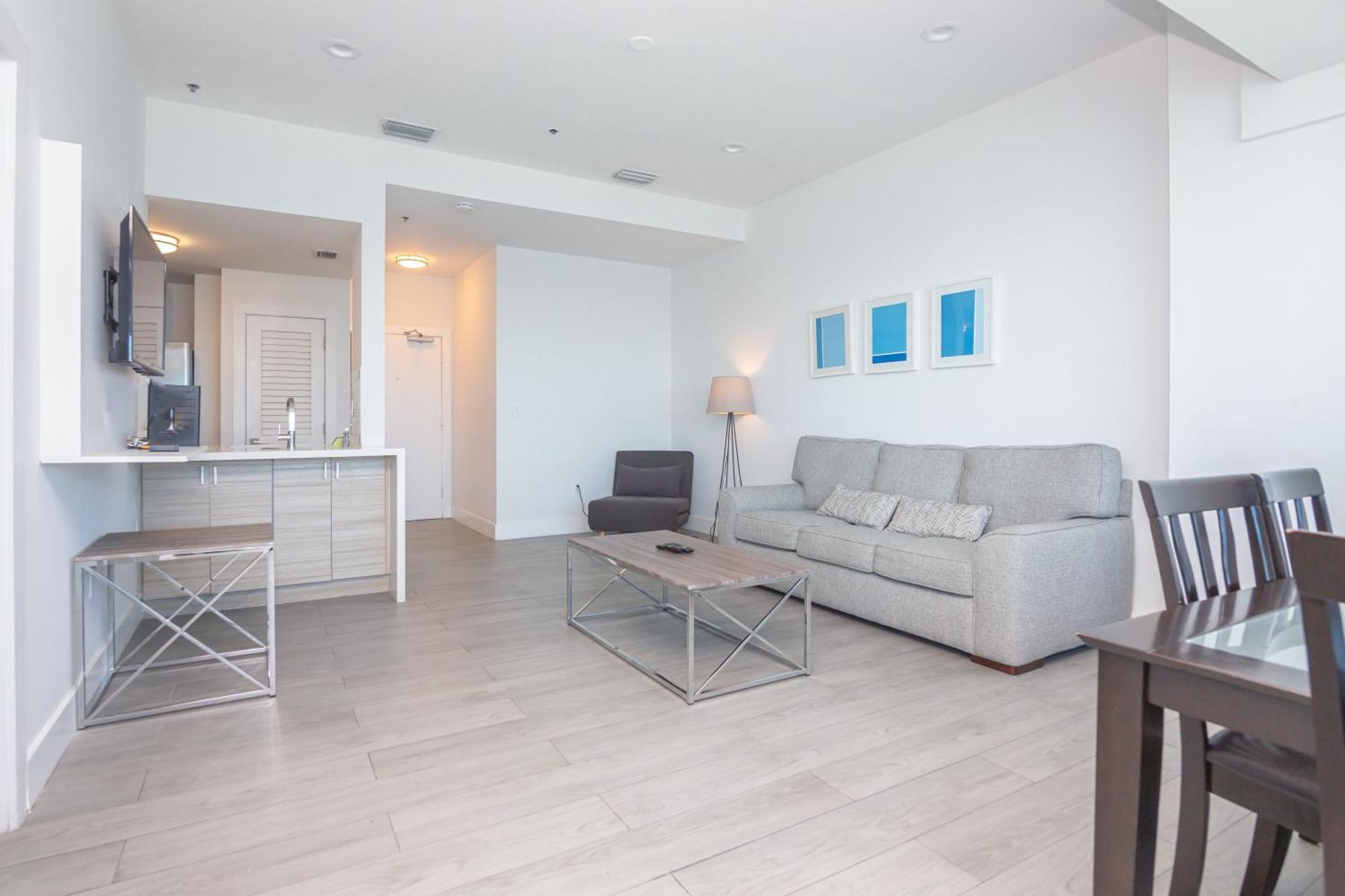 Girasole Rentals Suites ไมอามีบีช ห้อง รูปภาพ