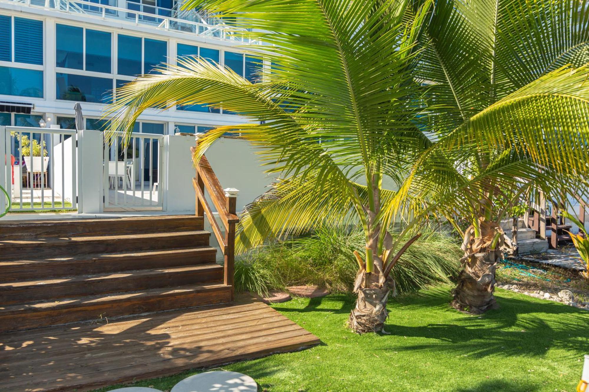 Girasole Rentals Suites ไมอามีบีช ห้อง รูปภาพ